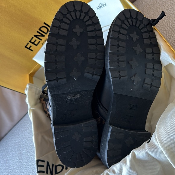 FENDI FF Logo Biker Boots - Picture 7 of 7